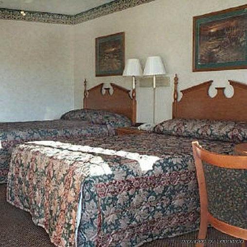 Motel Deerfield And -