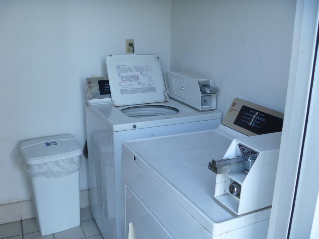 Motel Deerfield And -